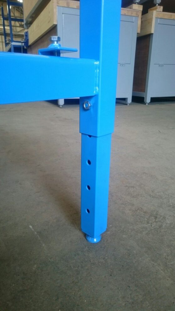 Medium Duty Height Adjustable Workbenches
